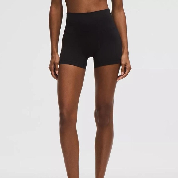 LULU Solid Short Set - Picture 2 of 8